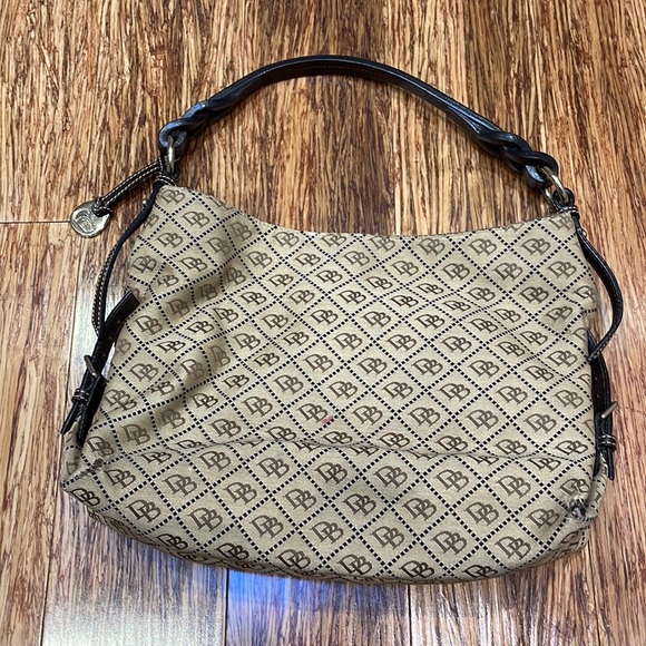 Dooney & Bourke brown monogram shoulder bag - Picture 5 of 13